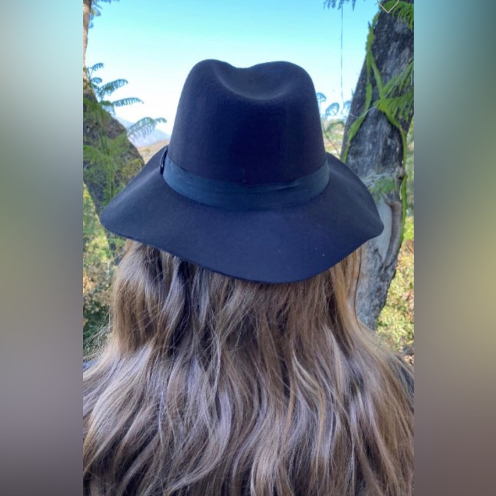 NWT Boho Floppy Black Panama Hat With Grosgrain Band, Black - Picture 4 of 10